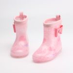 New Children's Rain Boots Cartoon Crystal Bottom – Image 3