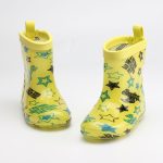 New Children's Rain Boots Cartoon Crystal Bottom – Image 2